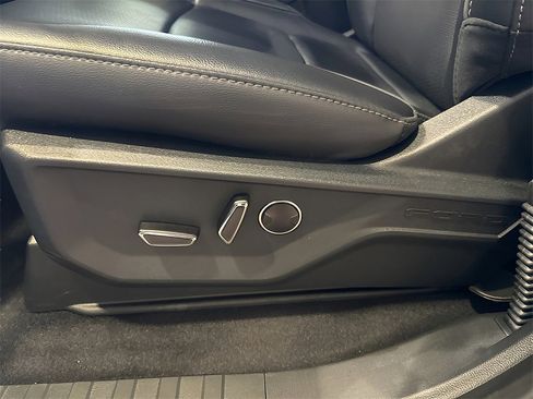 New 2025 Ford F150 Lariat w/ Equipment Group 502A High image 12