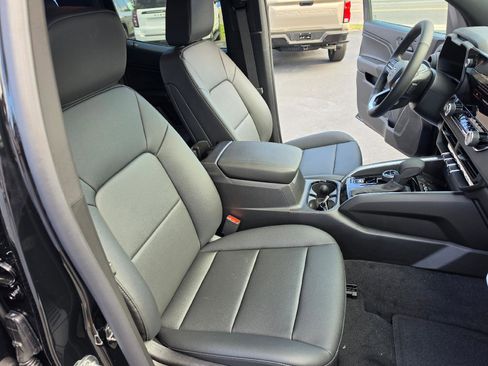 New 2026 Chevrolet Colorado Trail Boss AWD/4WD image 11