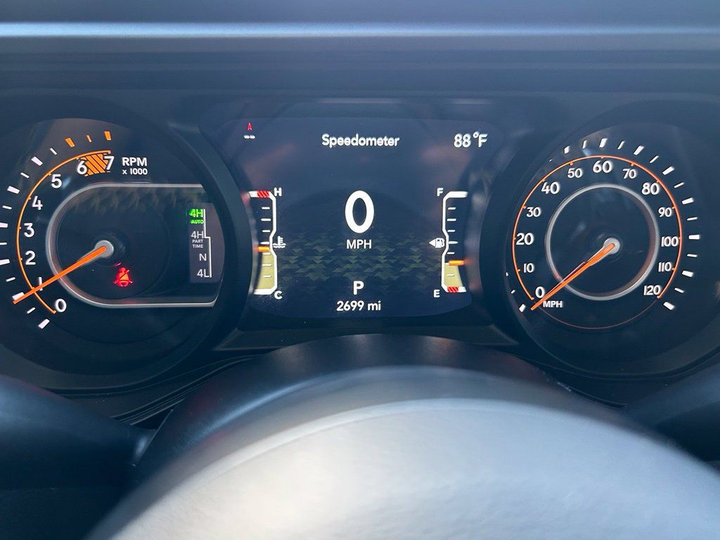 Used 2025 Jeep Wrangler Unlimited Rubicon 392 AWD/4WD image 17