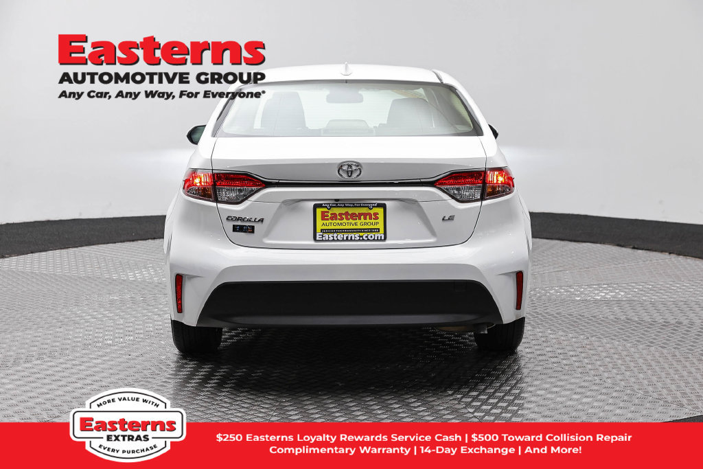 Used 2023 Toyota Corolla LE FWD image 7