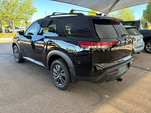 Used 2025 Nissan Pathfinder SV w/ Cargo Package AWD/4WD image 3