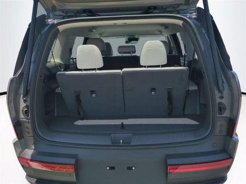 New 2026 Hyundai Santa Fe SE FWD image 14