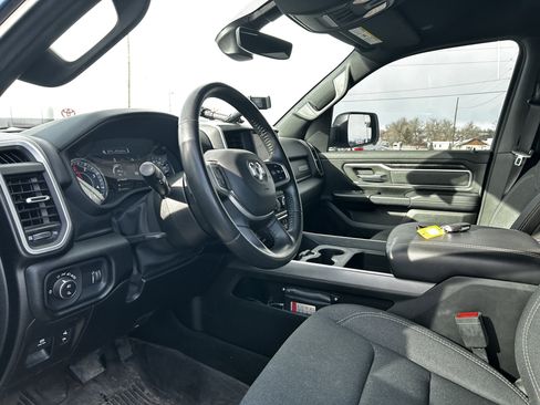 Used 2021 RAM 1500 Big Horn image 10