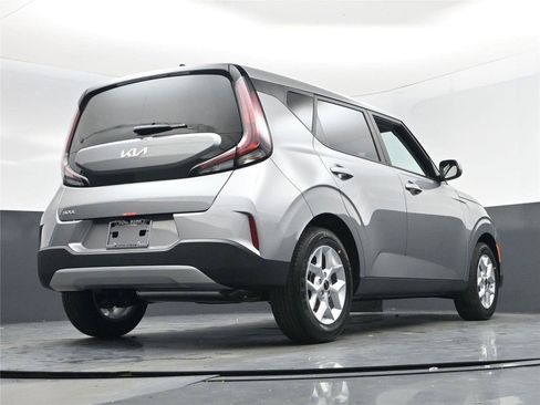 New 2025 Kia Soul LX image 27
