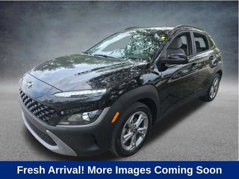 Used 2023 Hyundai Kona SEL w/ Cargo Package FWD image 1