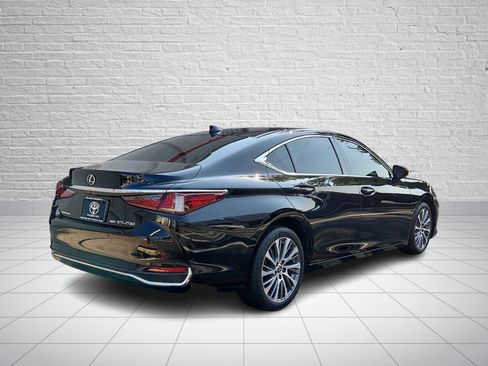 Used 2021 Lexus ES 250 w/ Premium Package AWD/4WD image 6