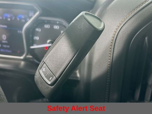 Used 2020 GMC Sierra 1500 AT4 w/ AT4 Premium Package AWD/4WD image 23