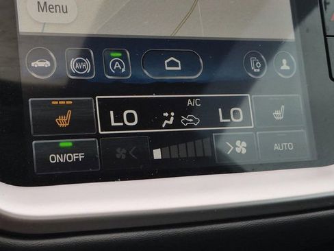 Certified 2025 Subaru Outback Limited w/ Popular Package #2 AWD/4WD image 45