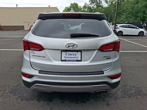 Used 2017 Hyundai Santa Fe Sport w/ 2.4L Tech Package 04 AWD/4WD image 5
