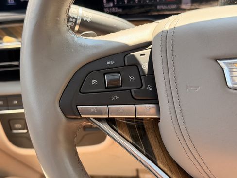 Used 2024 Cadillac Escalade ESV Sport Platinum AWD/4WD image 19