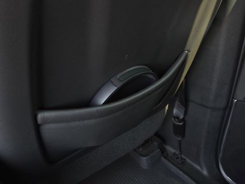 Certified 2022 Cadillac Escalade ESV Sport Platinum image 21