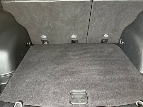 Used 2017 Jeep Compass Limited image 9