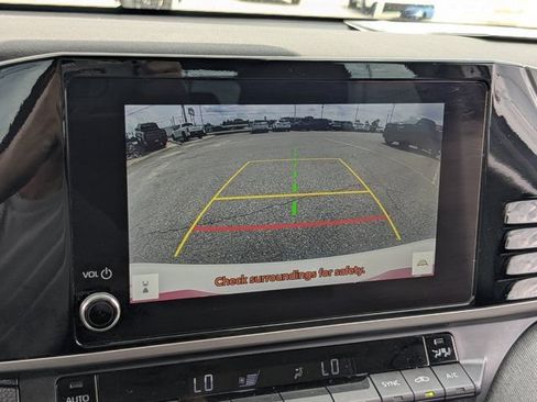 Used 2025 Toyota Camry LE FWD image 21