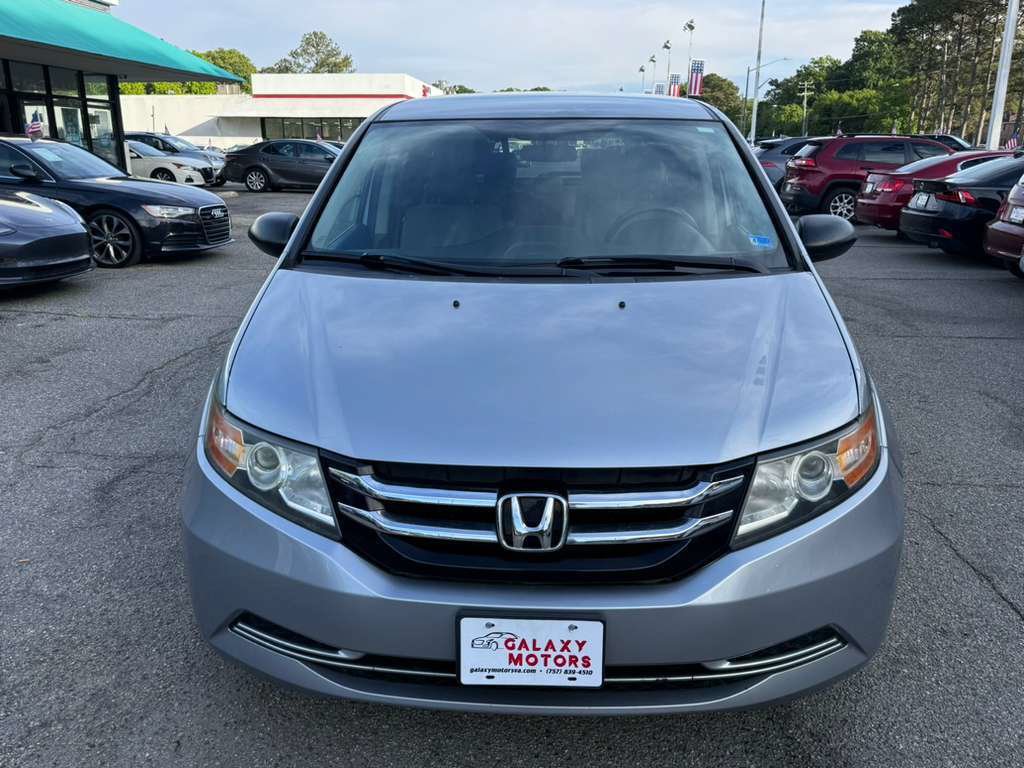 Used 2016 Honda Odyssey LX image 2