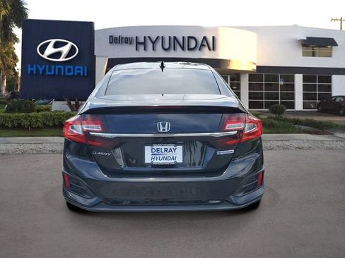Used 2018 Honda Clarity Plug-In Hybrid image 5