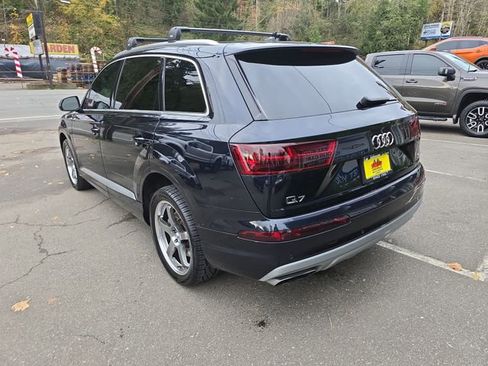 Used 2017 Audi Q7 3.0T Premium Plus w/ Premium Plus Package image 4