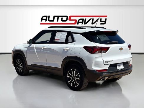 Used 2023 Chevrolet TrailBlazer ACTIV w/ Sun and Liftgate Package AWD/4WD image 5
