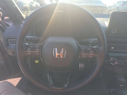 Used 2025 Honda Civic Sport image 13