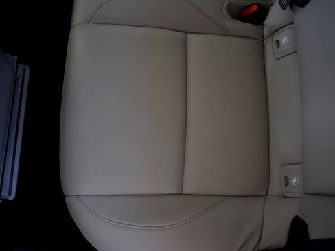 Used 2021 MAZDA MAZDA3 s AWD/4WD image 33
