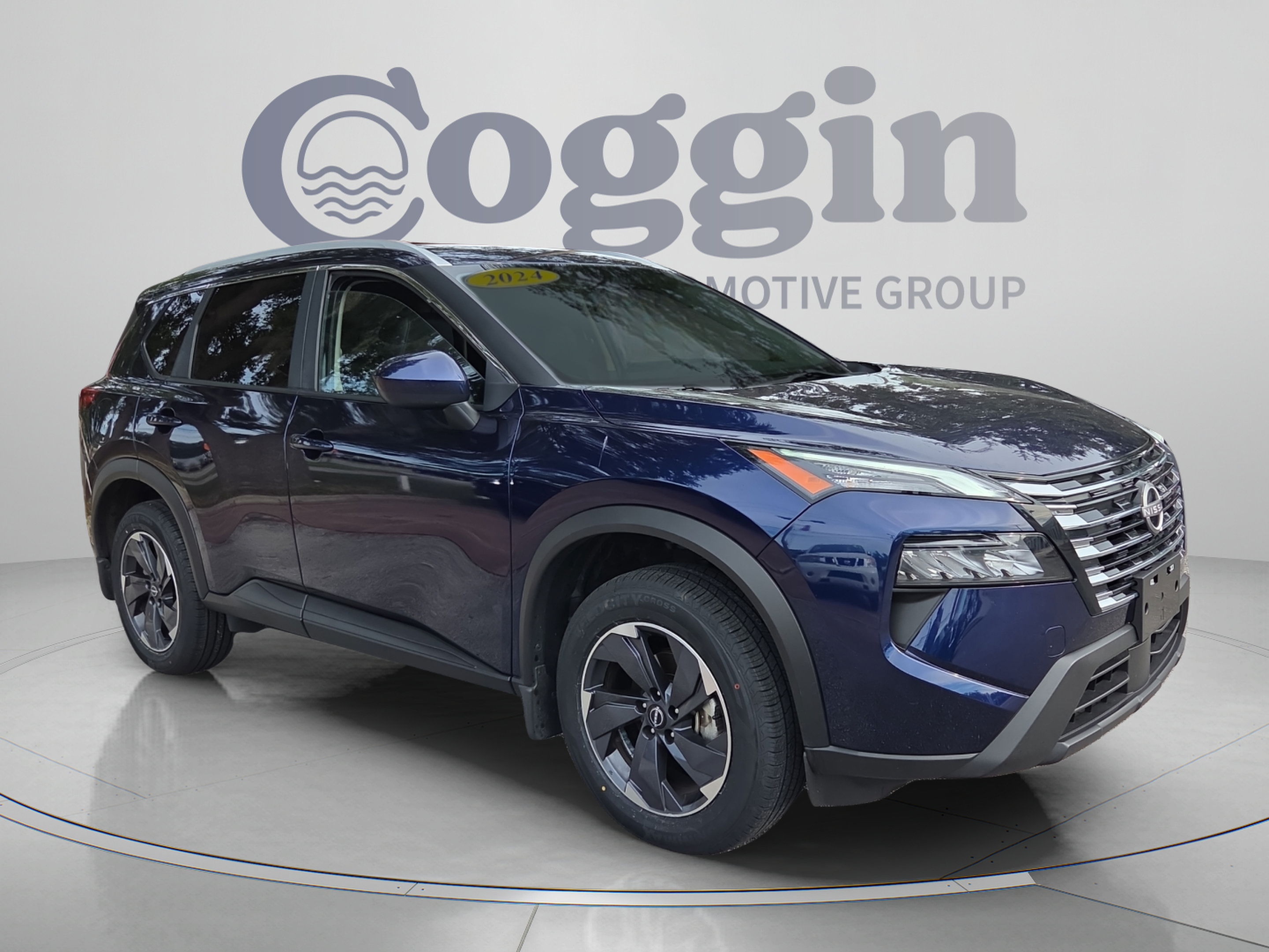 Used 2024 Nissan Rogue SV w/ SV Premium Package AWD/4WD image 7