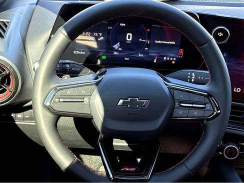 New 2026 Chevrolet Equinox EV RS image 12