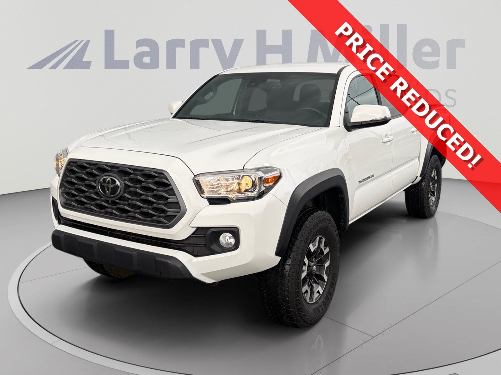 Certified 2023 Toyota Tacoma TRD Off-Road w/ Technology Package AWD/4WD image 1