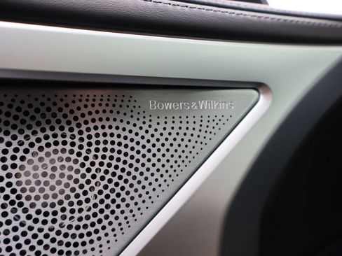 Used 2020 BMW M8 Convertible w/ Driving Assistance Package image 14