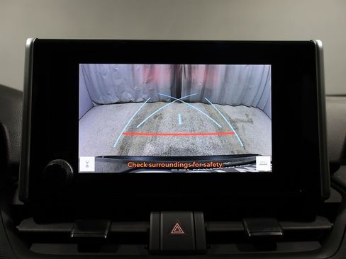 Used 2024 Toyota RAV4 XLE image 26