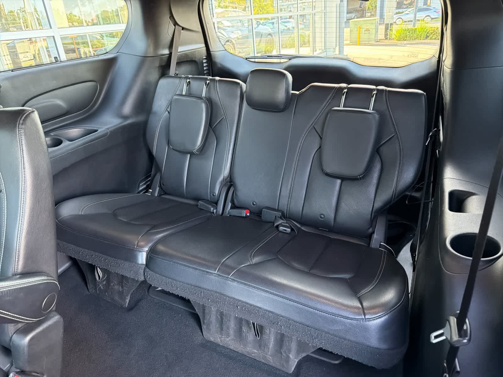 Used 2021 Chrysler Pacifica Touring-L w/ S Appearance Package FWD image 15