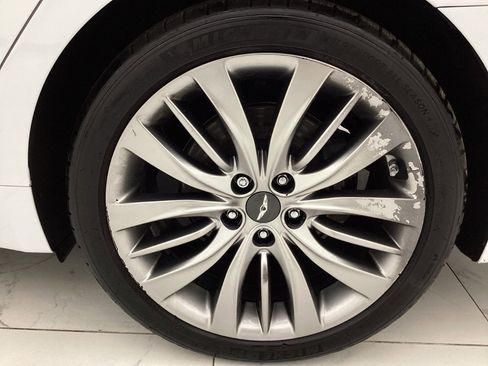 Used 2015 Hyundai Genesis 5.0 w/ Option Group 05 RWD image 45