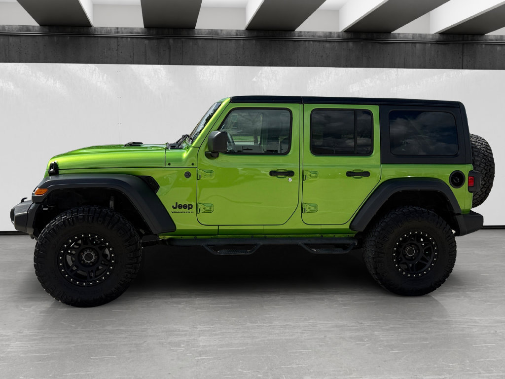 Used 2025 Jeep Wrangler Unlimited Sport AWD/4WD image 2