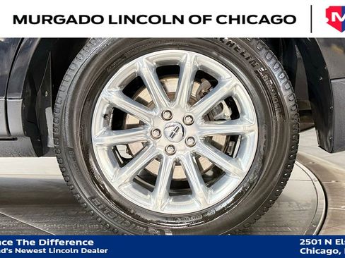 Used 2013 Lincoln MKX AWD image 24