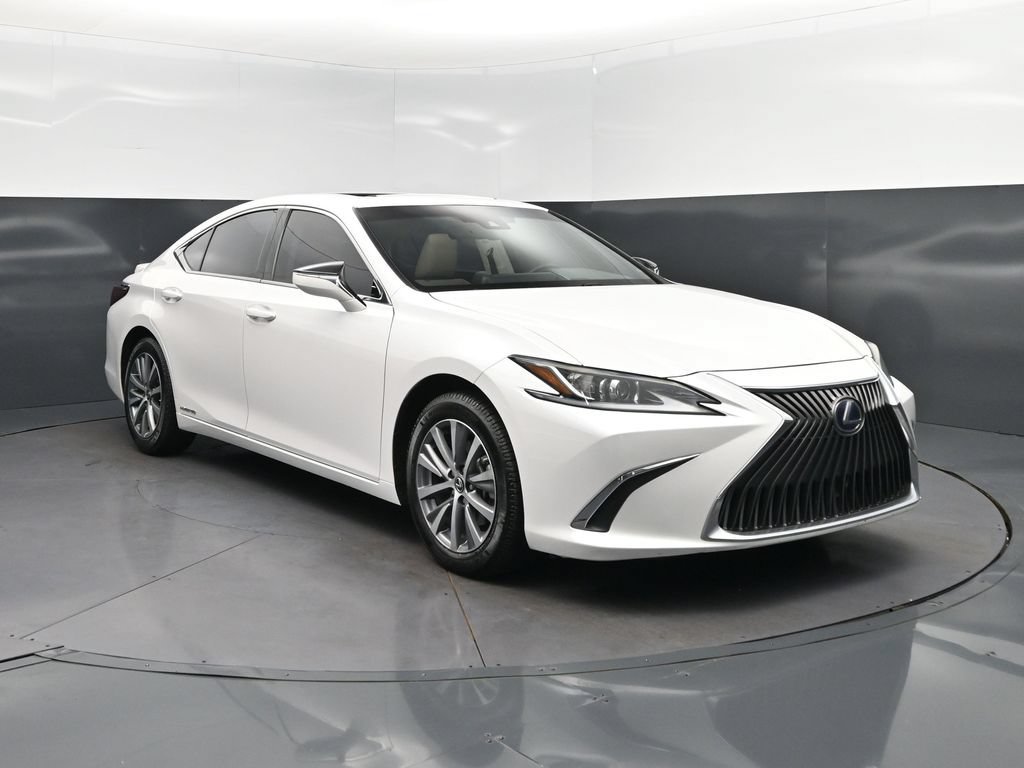 Certified 2021 Lexus ES 300h w/ Accessory Package FWD image 9