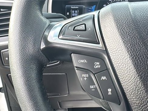 Certified 2023 Ford Edge SEL w/ Convenience Package image 17