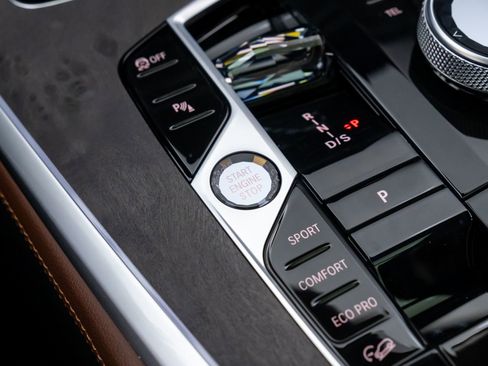 New 2026 BMW X5 xDrive40i w/ Executive Package image 21