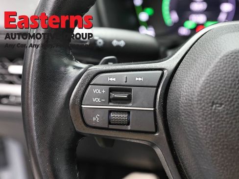 Used 2023 Honda Accord Sport image 15
