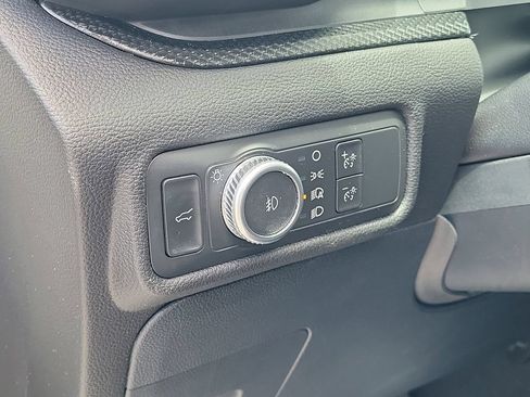 Used 2022 Ford Explorer ST w/ Equipment Group 401A AWD/4WD image 25