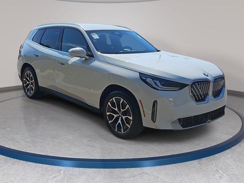 New 2026 BMW X3 xDrive30 w/ Convenience Package image 3