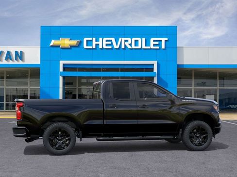 New 2026 Chevrolet Silverado 1500 Custom w/ Turbomax Blackout Package image 5