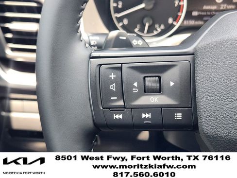 Used 2026 Nissan Rogue SV w/ Cold Weather Package AWD/4WD image 26