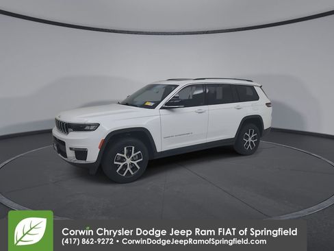 Used 2023 Jeep Grand Cherokee L Limited image 7