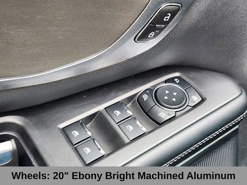 Certified 2025 Ford Expedition Max Platinum image 9