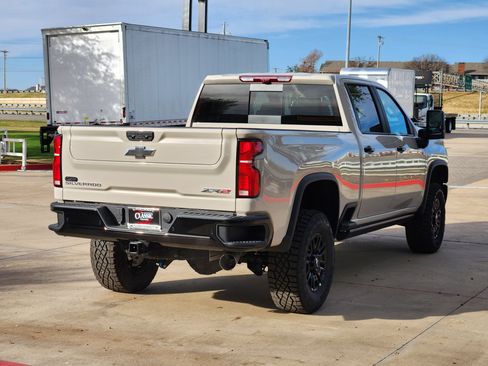 New 2026 Chevrolet Silverado 2500 ZR2 image 14
