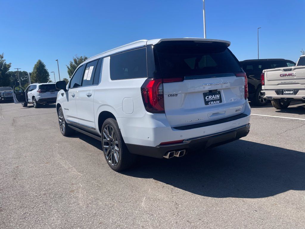 Used 2026 GMC Yukon XL Denali Ultimate AWD/4WD image 8
