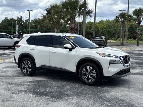 Used 2021 Nissan Rogue SV AWD/4WD image 5