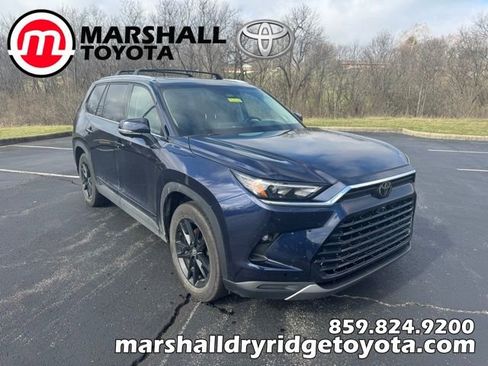 Used 2024 Toyota Grand Highlander Limited image 1