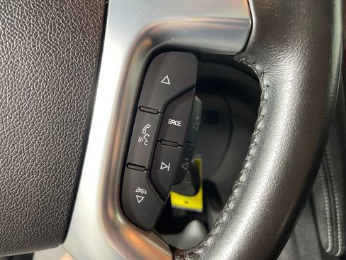 Used 2015 Chevrolet Traverse LT AWD/4WD image 11