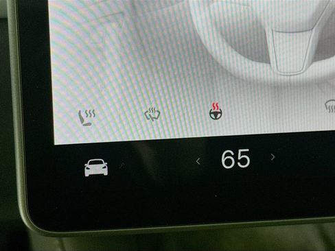 Used 2023 Tesla Model Y Long Range image 16