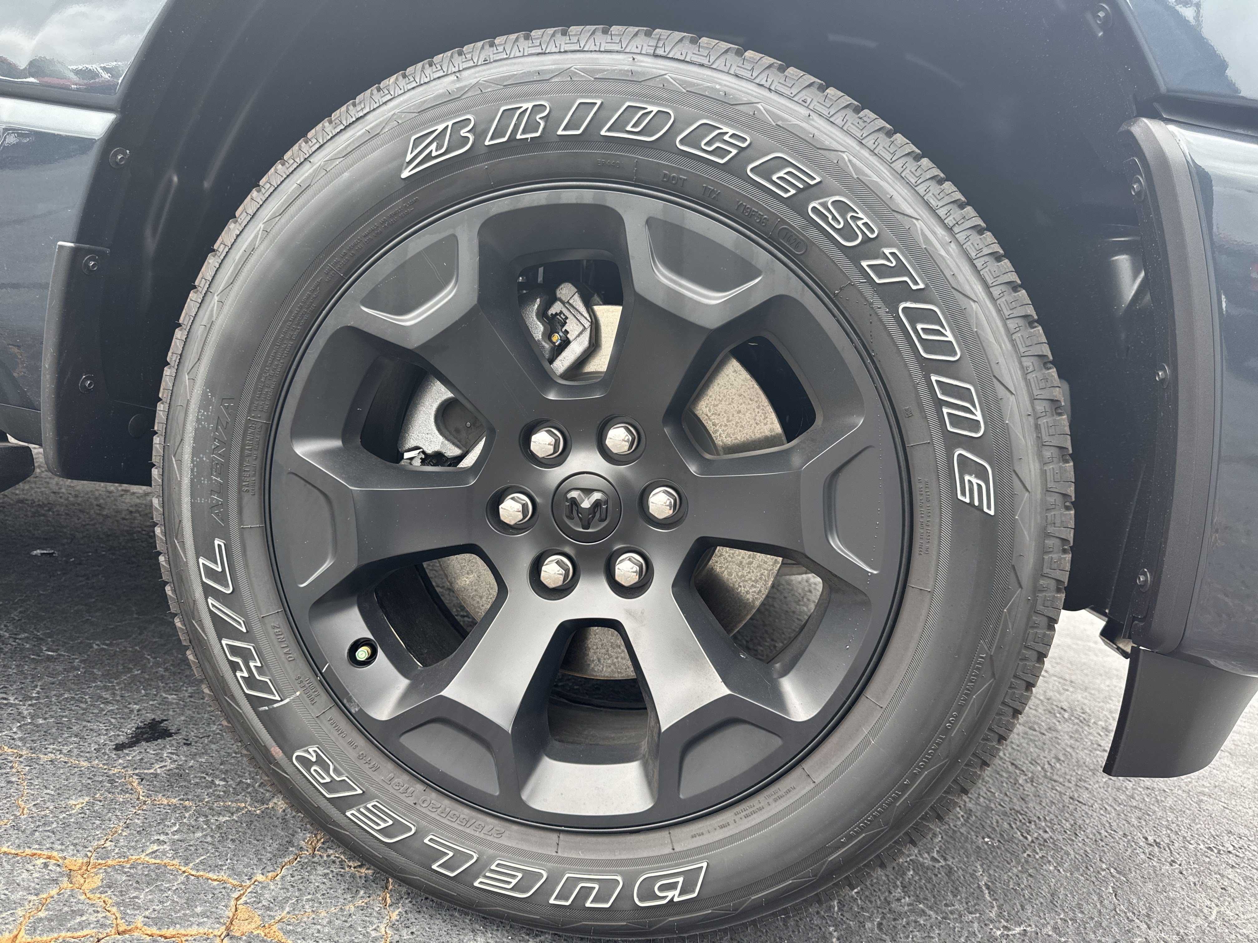 New 2026 RAM 1500 Express AWD/4WD image 13