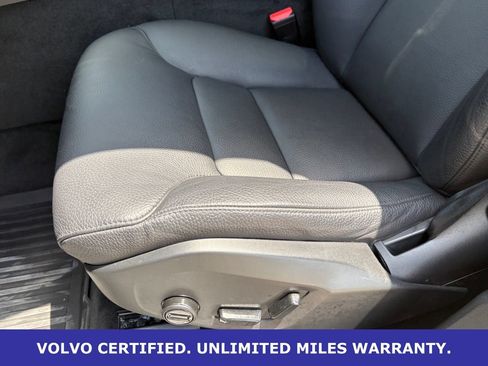 Certified 2023 Volvo XC60 B5 Plus w/ Climate Package AWD/4WD image 29